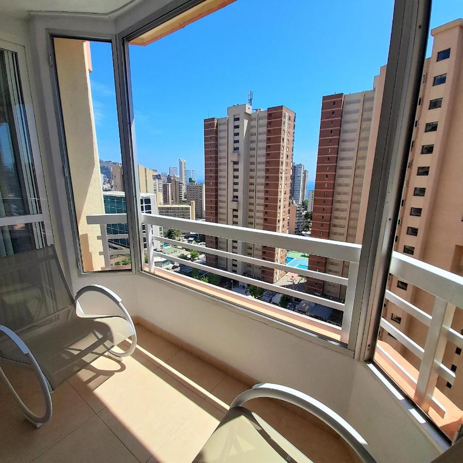 Apartment Glamour Alhambra Rincon De Loix Benidorm-Sea View-Free Parking, Wi-Fi, Pool, New Air Conditioning المظهر الخارجي الصورة